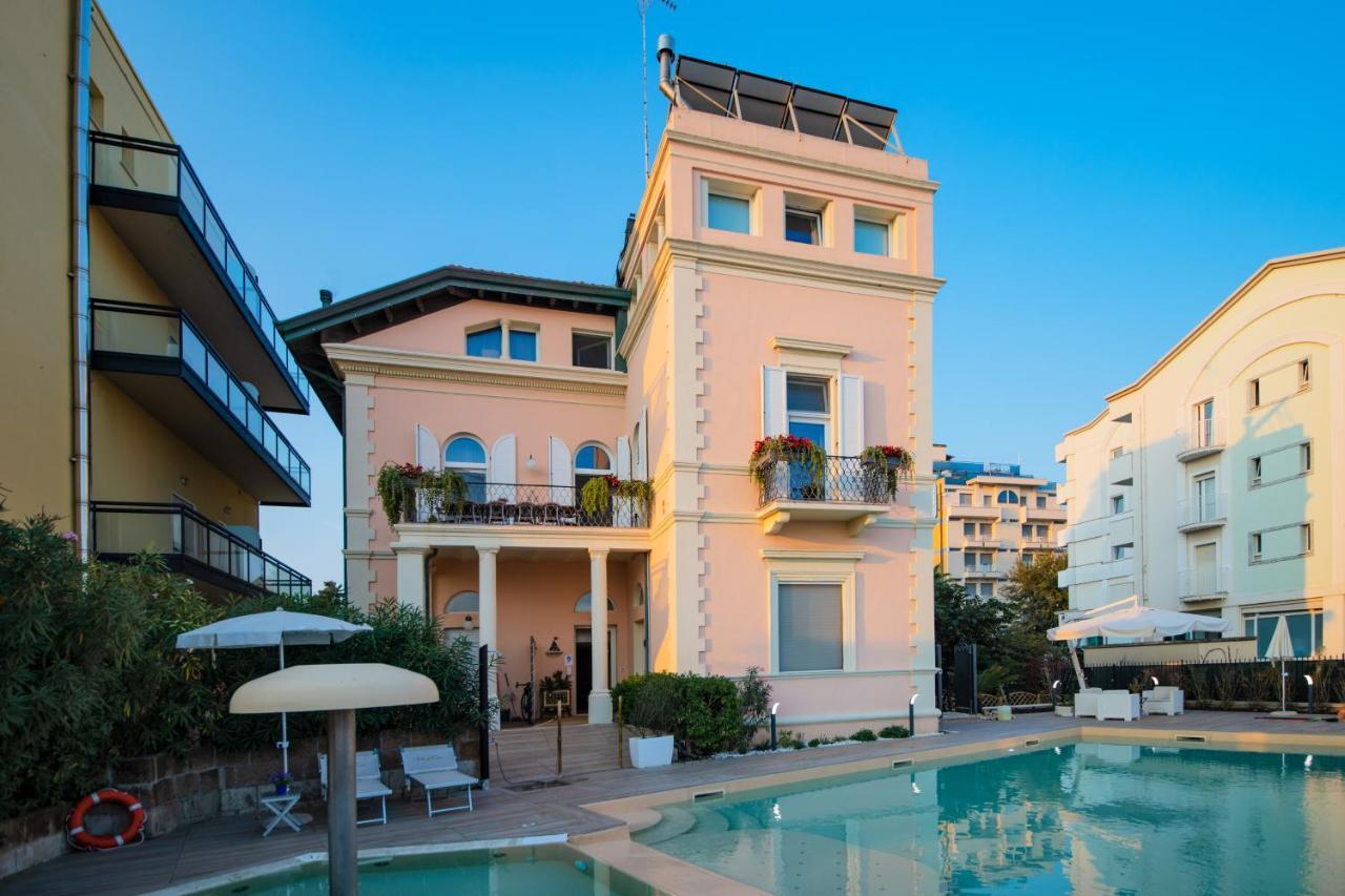 Villa Fiorita Cattolica Extérieur photo
